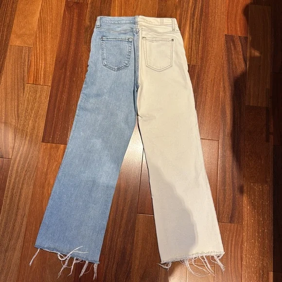 7 For All Mankind Cropped Alexa Two-Tone Jeans - Picture 2 of 4